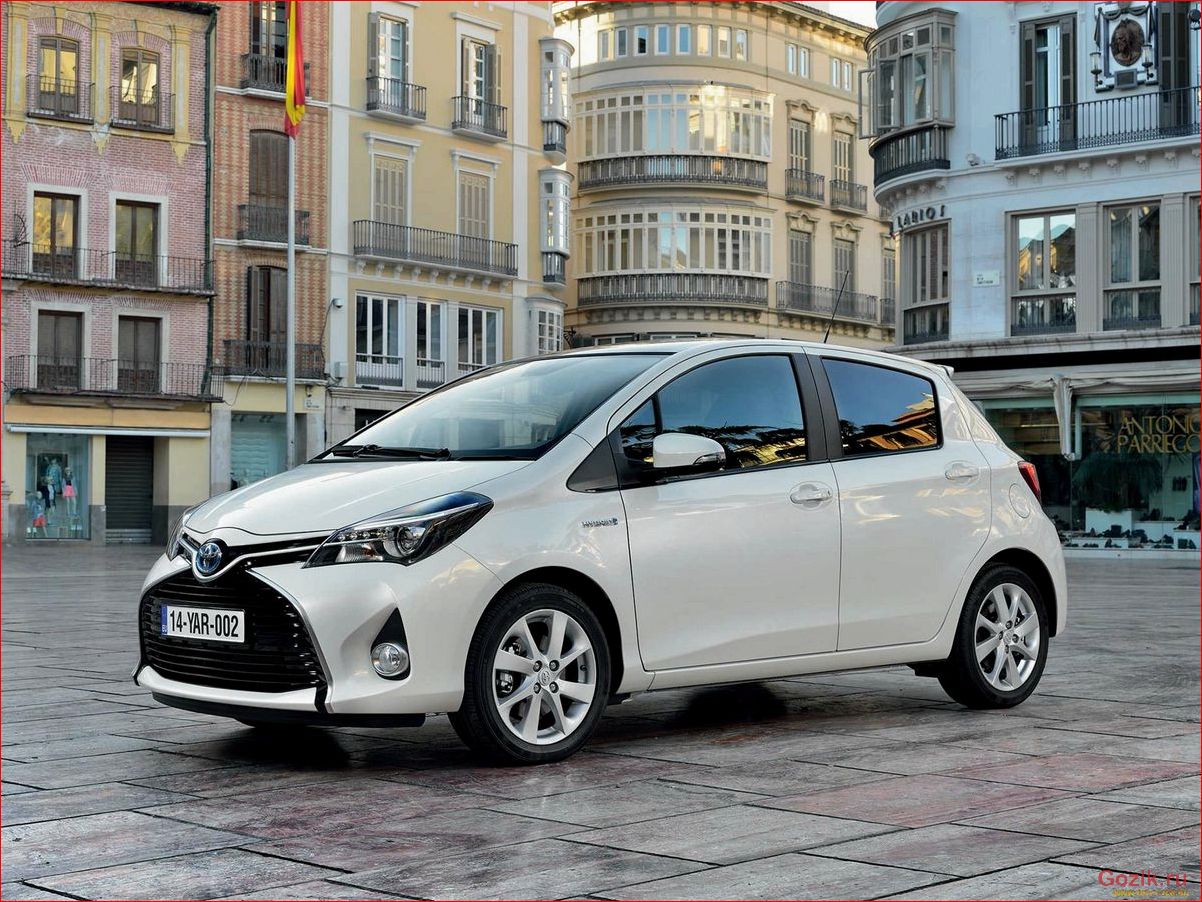 toyota, yaris, обзор, характеристики, отзывы