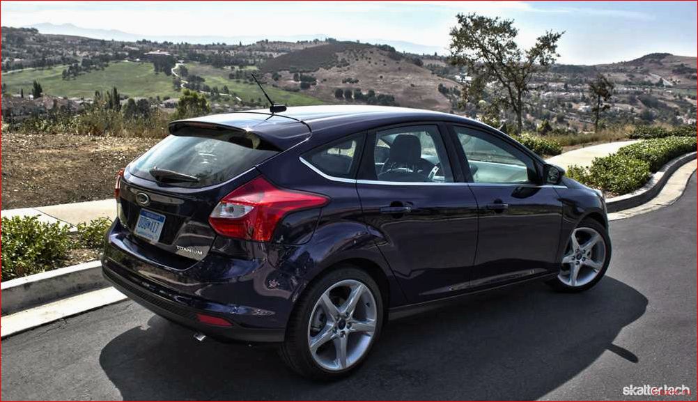 Хетчбек Ford Focus 2012 хетчбек, ford, focus, 2012
