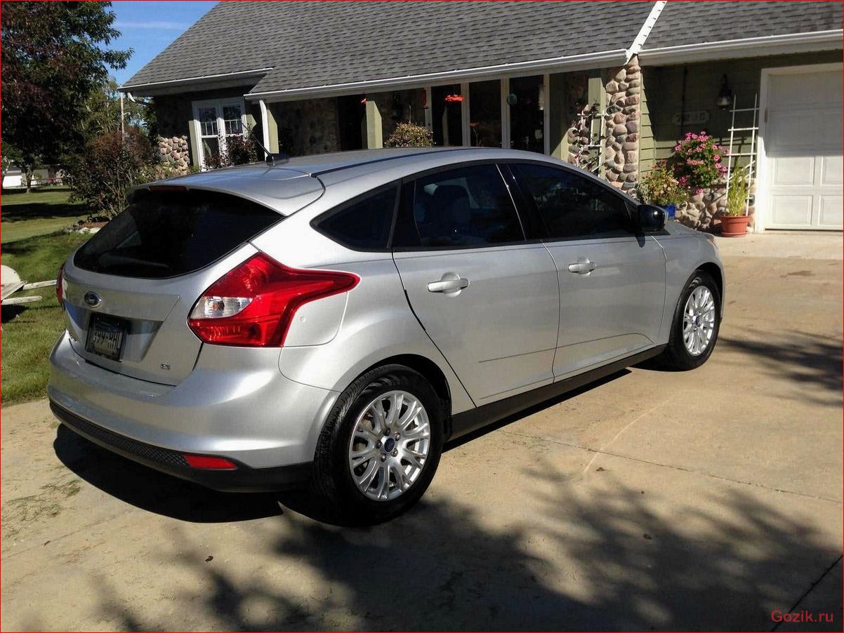Хетчбек Ford Focus 2012 хетчбек, ford, focus, 2012