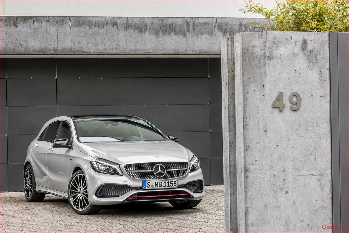 Хэтчбек Mercedes-Benz A 45 AMG 2015 хэтчбек, mercedes-benz, 2015
