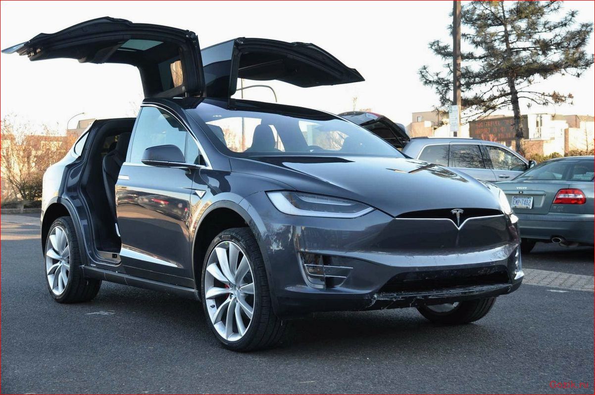 Электрический кроссовер Tesla Model X электрический, кроссовер, tesla, model